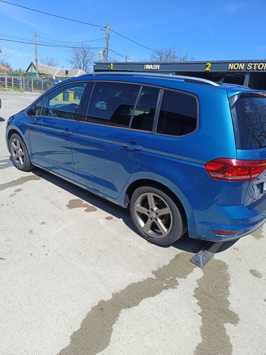 VOLKSWAGEN Touran 2016 — imagine 3
