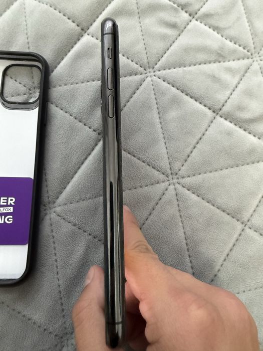 Iphone 11 Pro Max 76% Baterie 64 GB