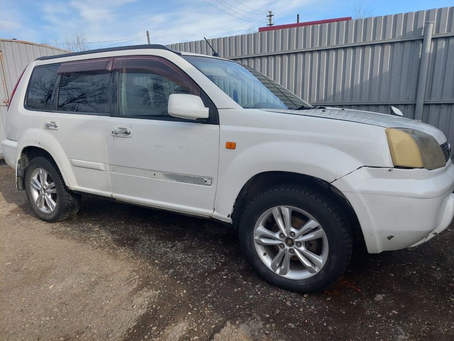 Продам машину Nissan X-trail