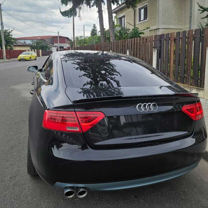 Eleron Audi A5 Sportback 8T M4 Style - Negru Lucios