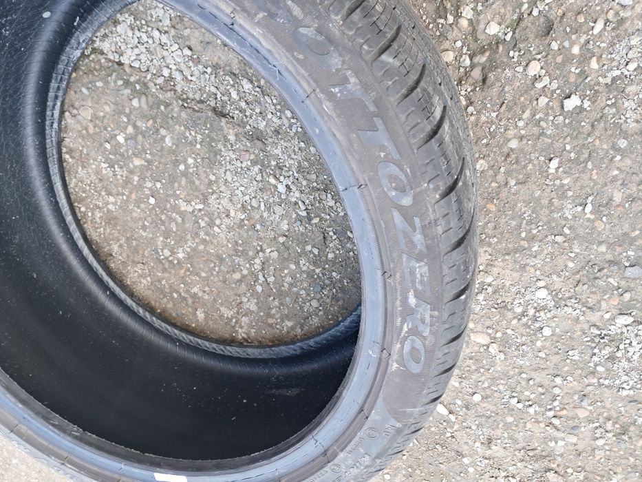 Anvelope second iarna 255 35 R19 Pirelli  6-7 mm