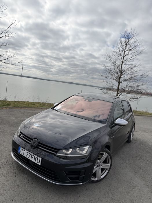 volkswagen  Golf 7R