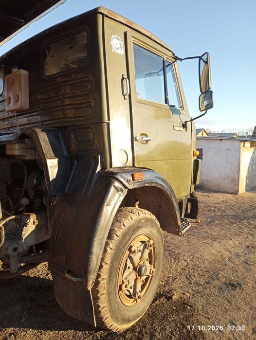 Продам камаз самосвал. 5511