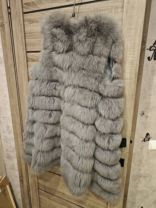 Продам жилетку женскую