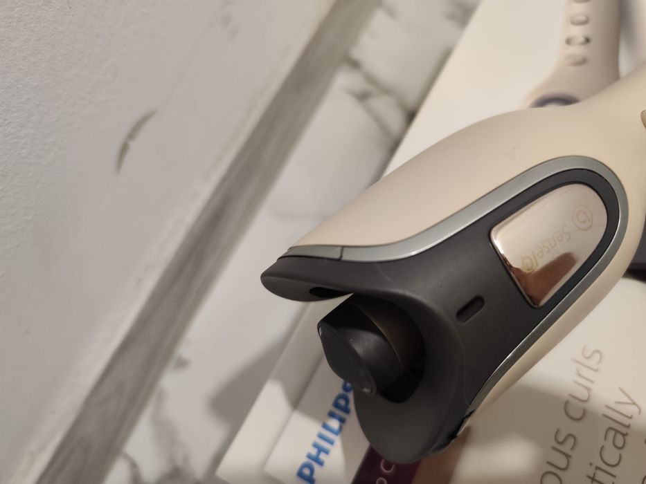 Автоматична Маша Зa Къдрене PHILIPS SERIES 8000 SenseIQ BHB887/00