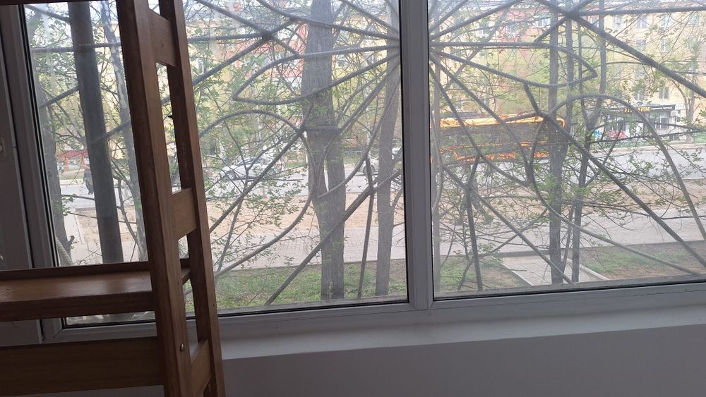 Сам 2 комнатную квартиру
