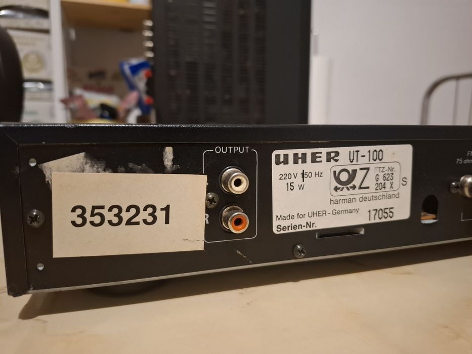 Vând Digital Tuner UHER