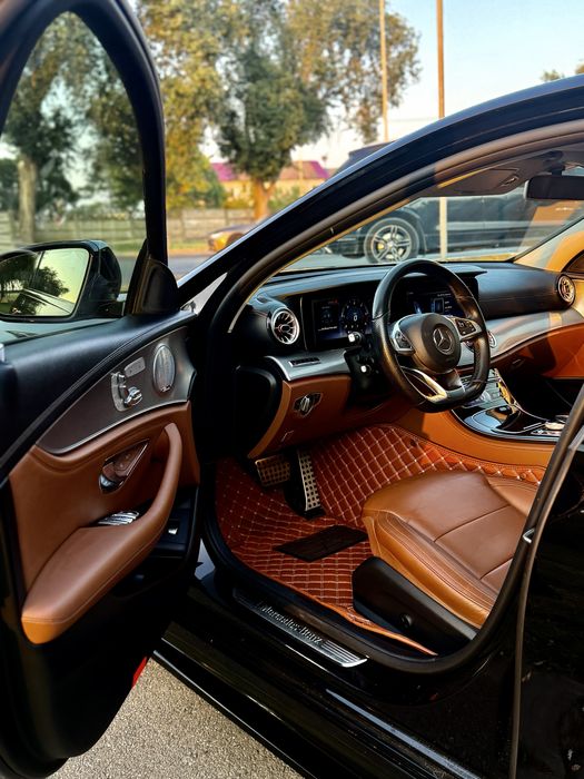 Mercedez-Benz E 350 D T  9G-Tronic Pachet AMG