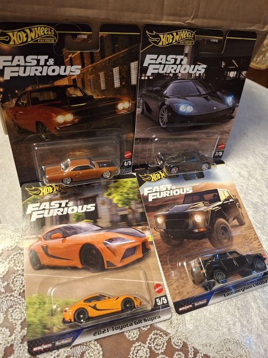 Hot Wheels Premium Mini Gt