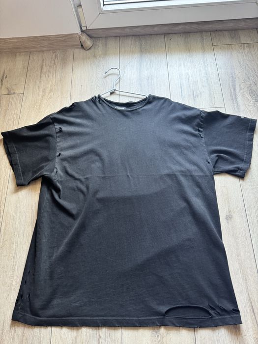 Tricou Tee Balenciaga Distressed Double Layered Tee