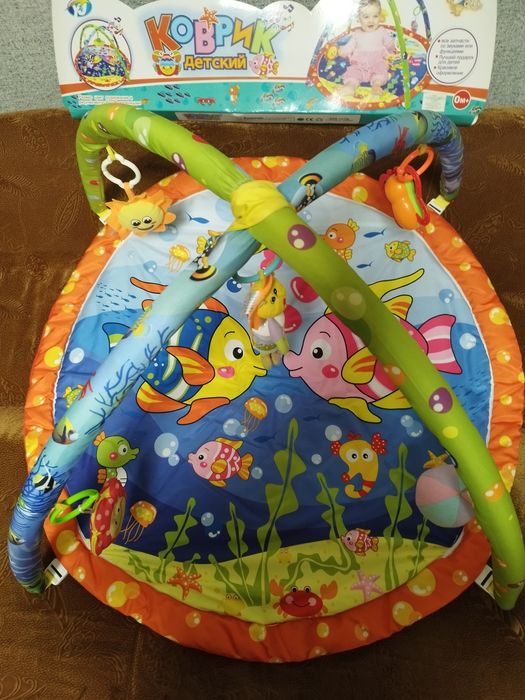 Детский развивающий коврик