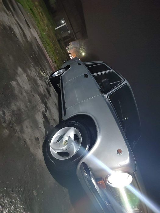 Vaz 2101 sotiladi
