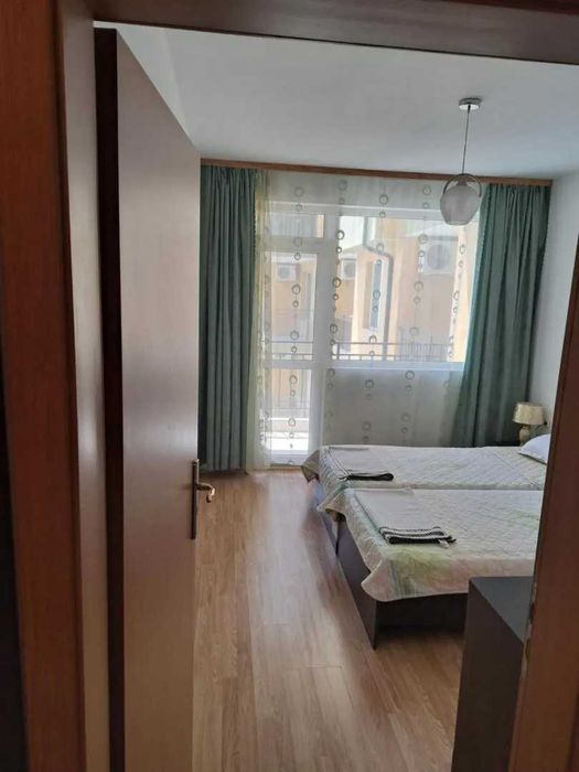 Дава се под наем Тристаен апартамент в Поморие - 90 кв.м за 498.27 € - Снимка #2