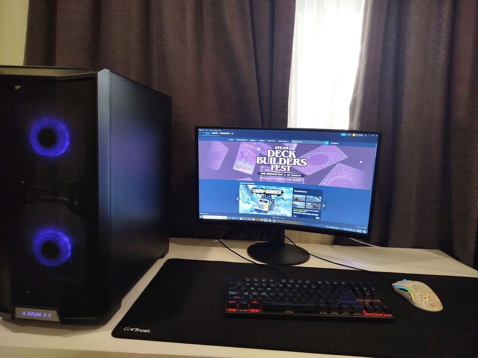 Gaming компютър + Acer 165Hz монитор

Продавам геймърски компютър + Acer 165Hz монитор в отлично състояние. Ползвани около