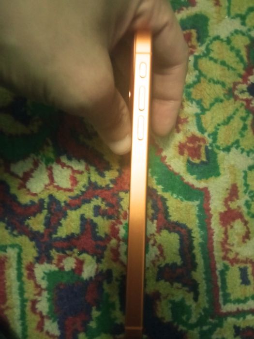 Iphone X RAY 17 PRO ni korpusida hamma joyi ideal.