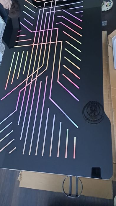 Birou Gaming Deltaco RGB DT420