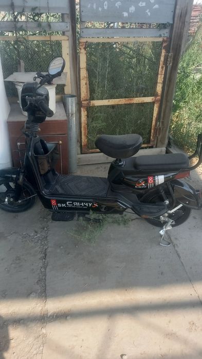 Скутер электрический