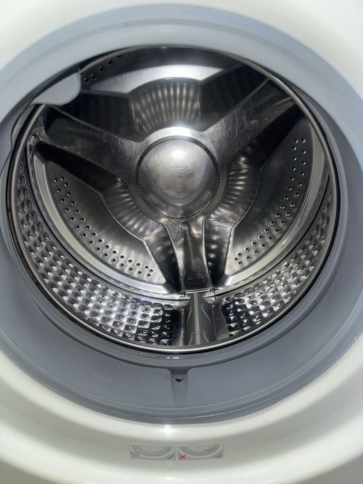 Продаётся Стиральная Машина SAMSUNG 6кг DIAMOND