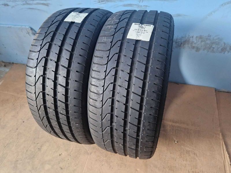 2 Pirelli R20 245/30/ 
летни гуми  DOT0419