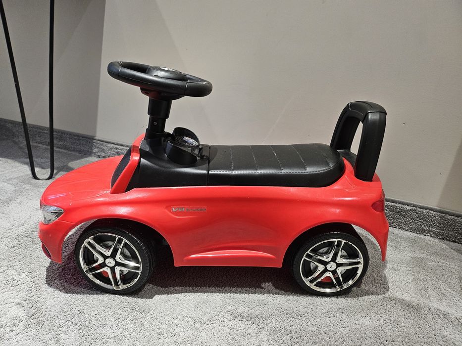 Кола за бутане, писта с коли и др играчки