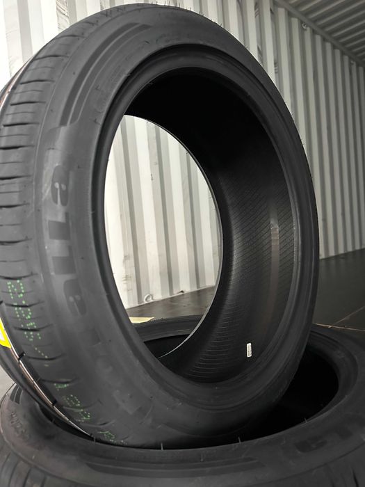 Нови Летни Гуми ROTALLA SETULA S-RACE RU01 225/45R18 95W XL Нов DOT