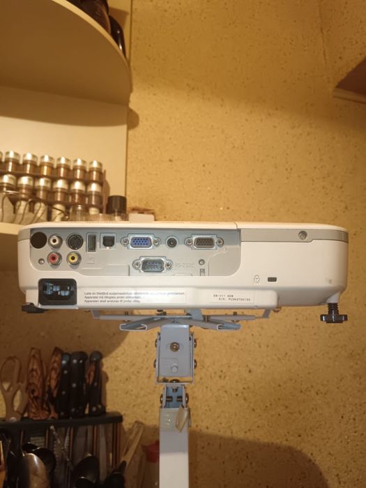 Проектор Epson EB X11 протативный (с экраном)