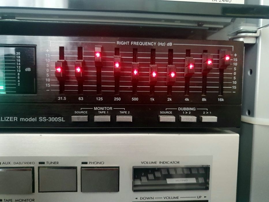 Vând equalizer modelADC SS-300 SL