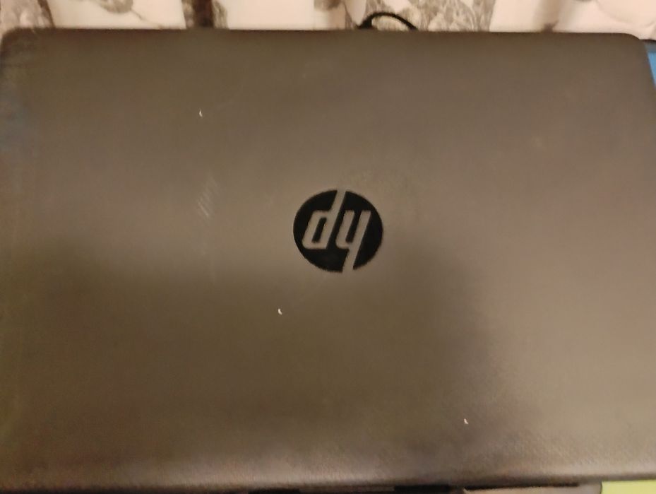 Vand laptop HP stare buna