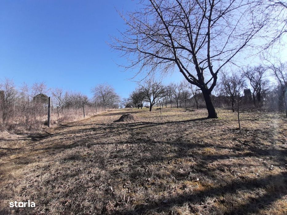 Teren de vanzare in Valcele