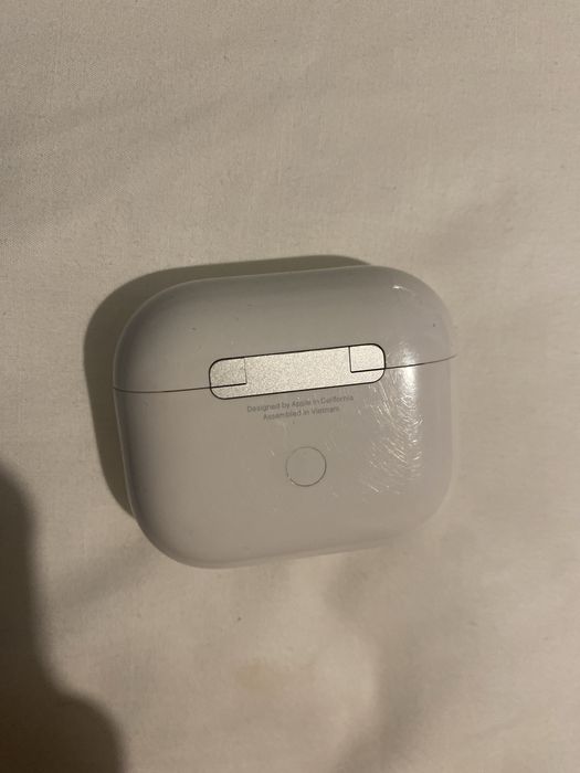 Iphone 11 64,Airpods 3,зарядка