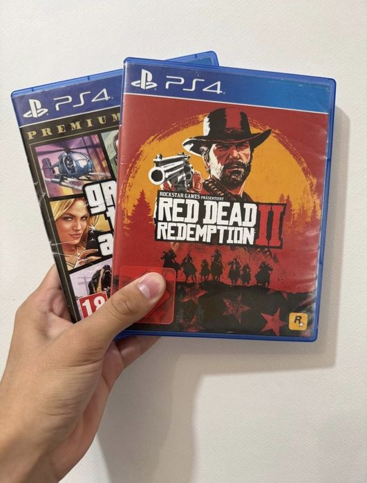 PS4. Диски GTA5, RDR2 с картой