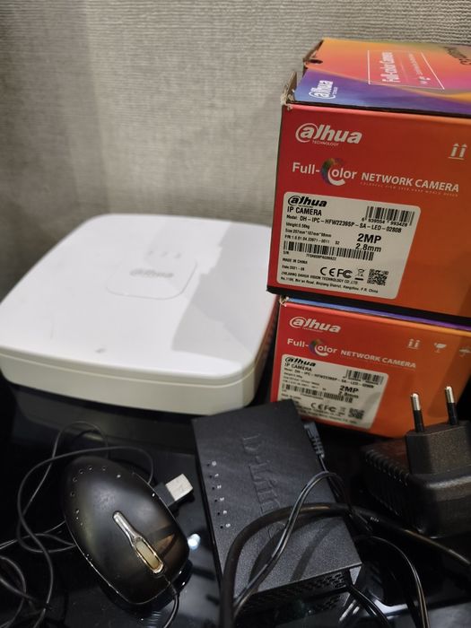 Камеры видеонаблюдения, регистраторы