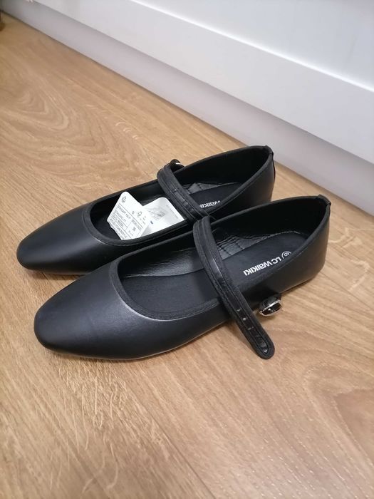 Нови Дамски обувки 39номер