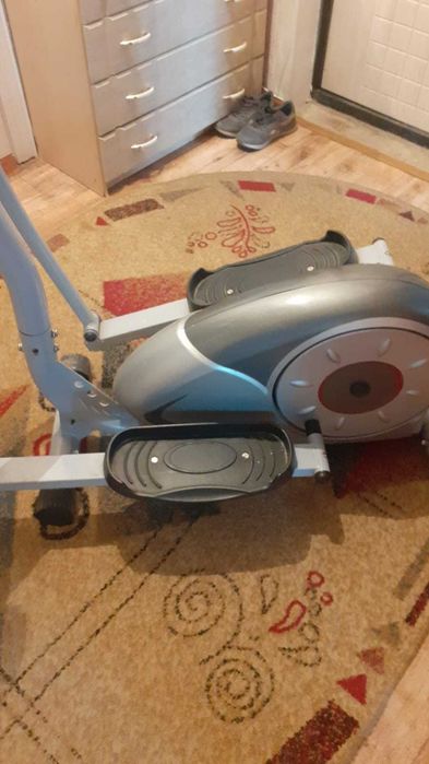 Велотренажер.семь скоростей