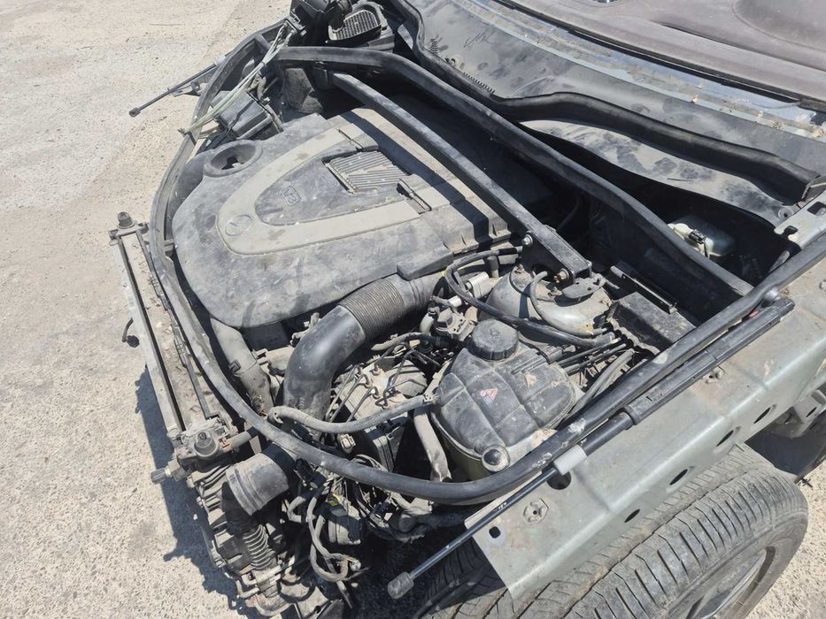 Части за мерцедес гл Mercedes GL450i