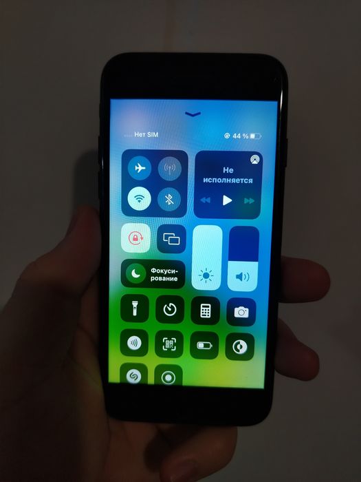 Айфон 7 продам телефон