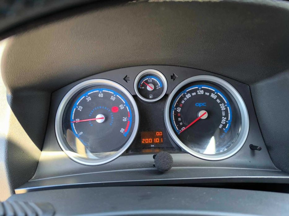 Opel Zafira B OPC editie limitata 240cp  (impecabila,fara tuning)