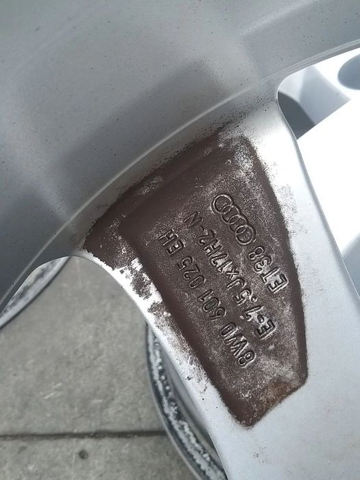 Set jante aliaj r17 audi a4 b9 8w 8w0601025eh