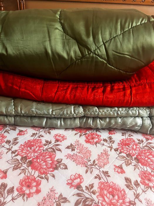 Продам одеяла советского периода