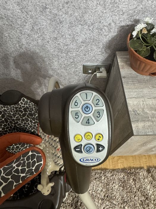 Электрокачели