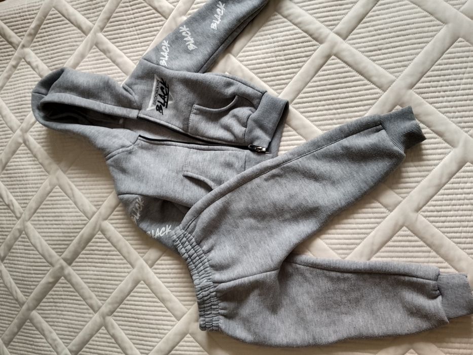 Продам вещи до года 3 тыс