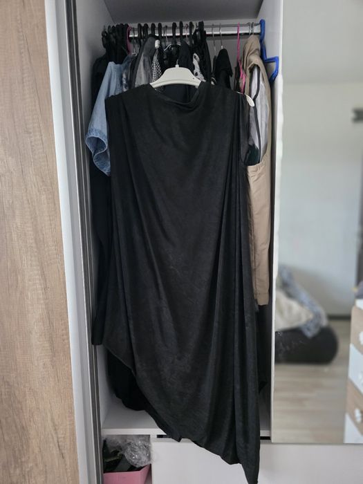 Junona рокля -туника. Паднало рамо.