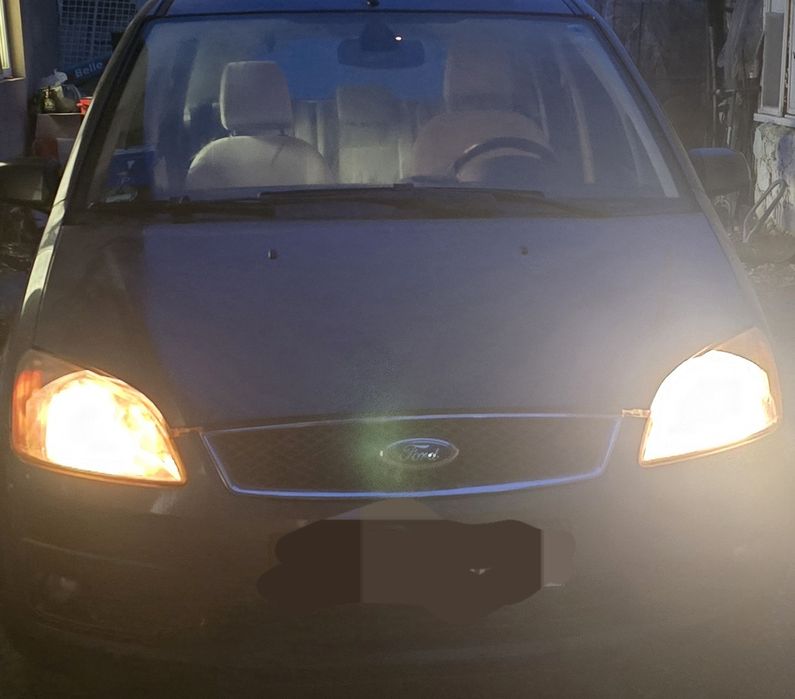 Vând Ford focus c-max 1.6