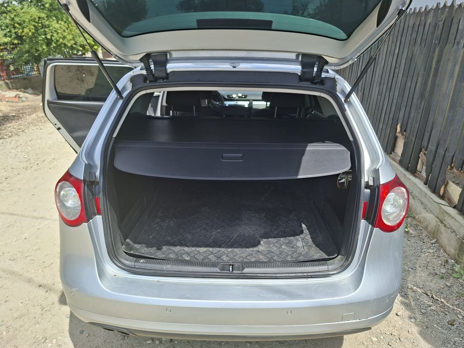 Vând volskvagen passat b6