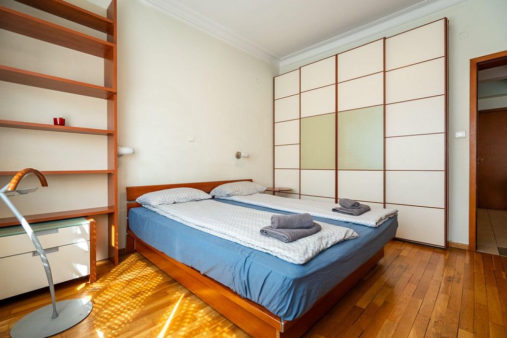 Четиристаен, под наем, Център-НДК