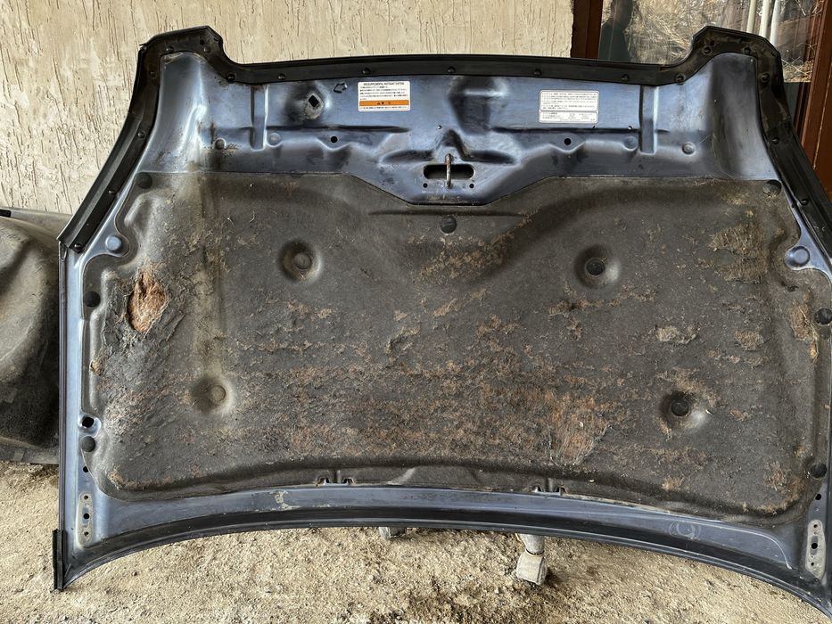 Продам капот от HONDA CR-V