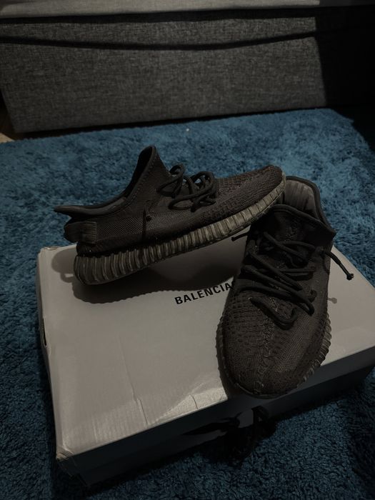 Yezzy boost 350 full black