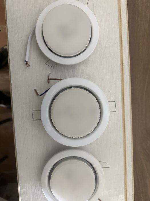 Споты потолочные