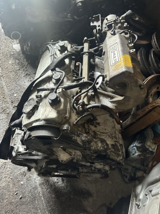 Продам двигатель на Мицубиси Галант Вагон оригинал