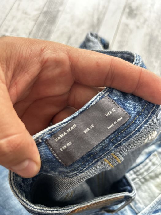 Blugi Zara barbati marimea 42 , stare foarte buna